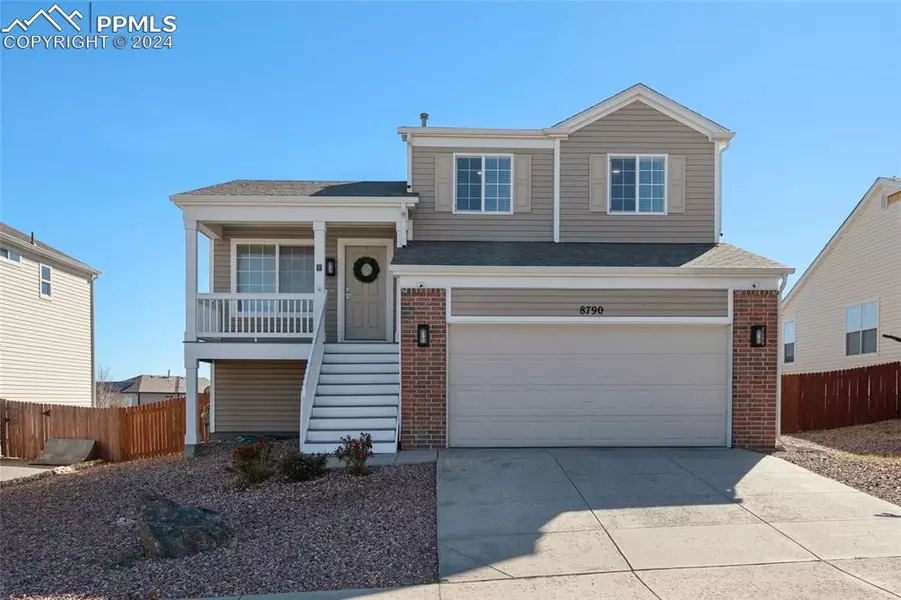 8790 Silver Glen DR, Fountain, CO 80817