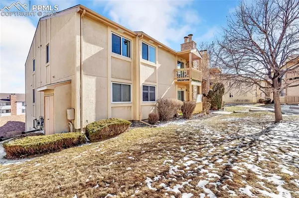 916 Tenderfoot Hill RD #203, Colorado Springs, CO 80906