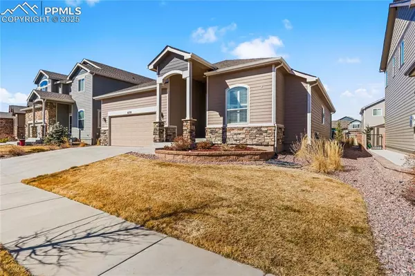 6758 Black Saddle DR, Colorado Springs, CO 80924