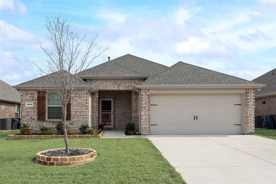 1603 Maple Ridge Drive, Princeton, TX 75407