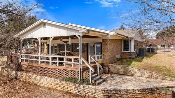 Granbury, TX 76049,9704 Bellechase Road