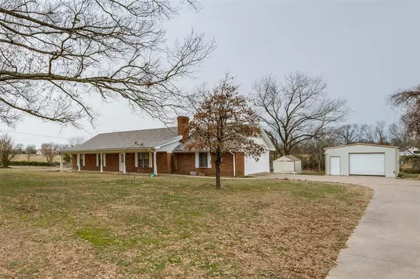 321 Vz County Road 2139, Canton, TX 75103