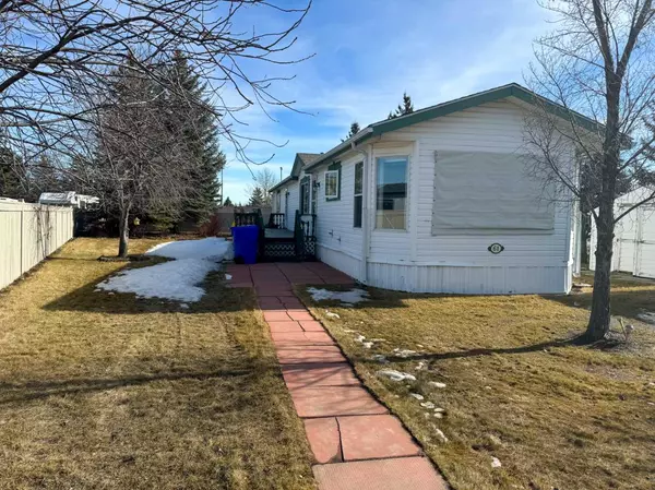 Olds, AB T4H 1W7,5210 65 AVE #61