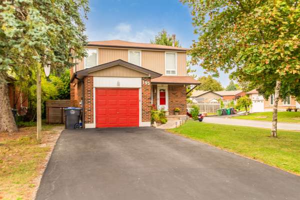 195 Ridge RD, Caledon, ON L7E 4V8