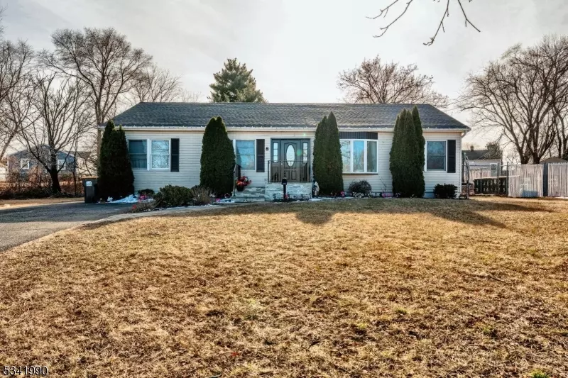 8 Cooper Ave, Franklin Twp., NJ 08873