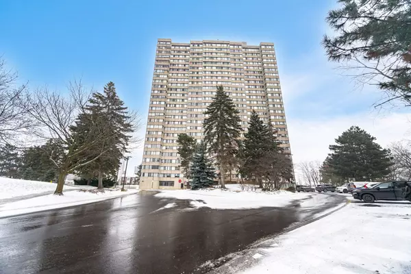 133 Torresdale AVE #302, Toronto C07, ON M2R 3T2