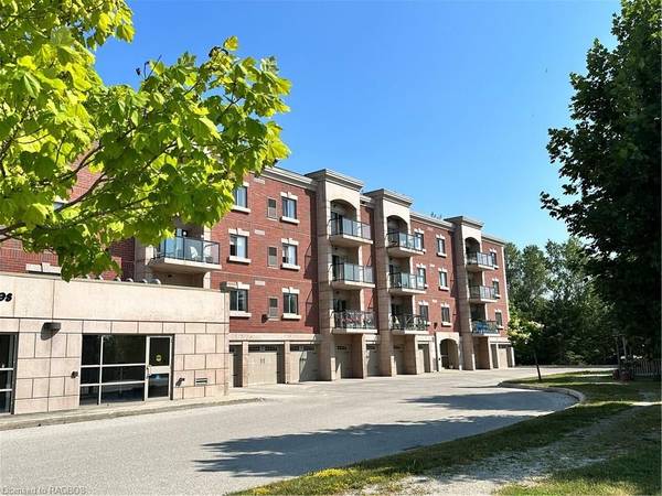 221 Adelaide ST #203, Saugeen Shores, ON N0H 2L0