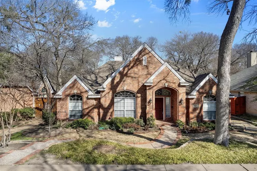 905 W Muirfield Road, Garland, TX 75044