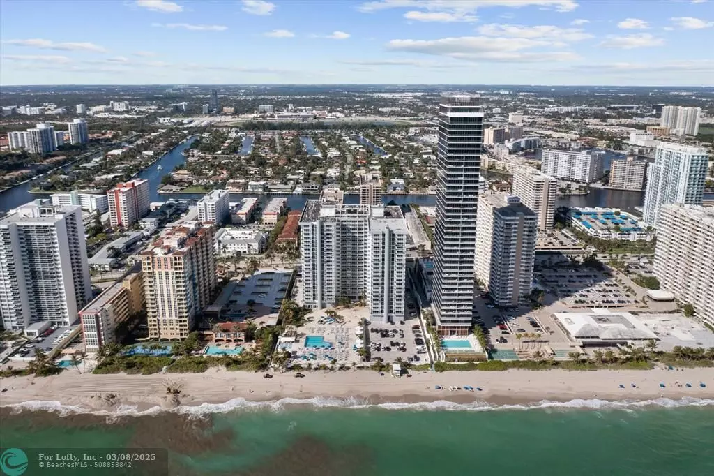 Hallandale Beach, FL 33009,2030 S Ocean Dr  #1626