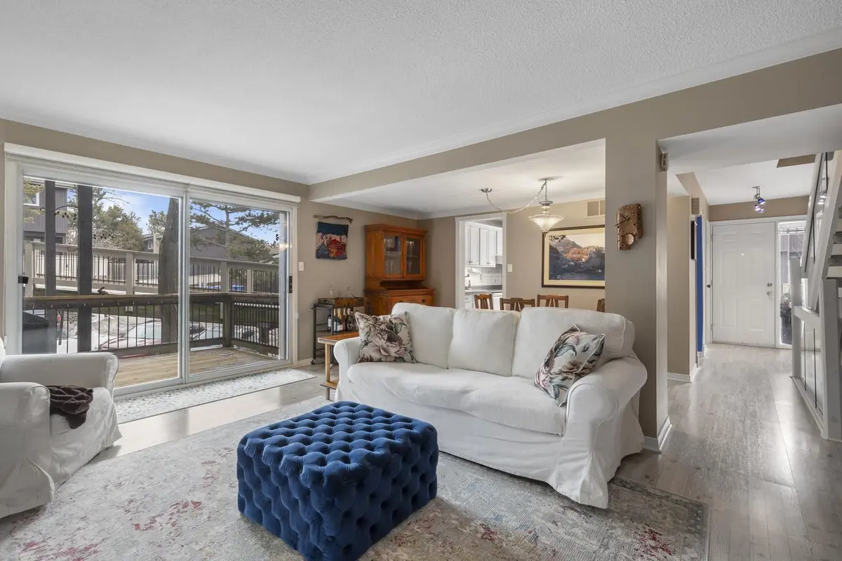 6855 Glen Erin DR #36, Mississauga, ON L5N 1P6