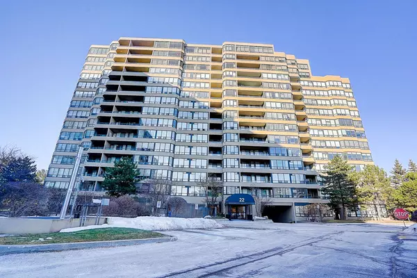 22 Clarissa DR #1012, Richmond Hill, ON L4C 9R6