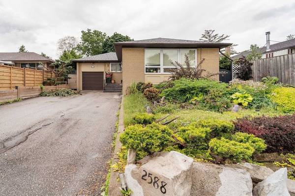 2588 Lundigan DR #Bsmt, Mississauga, ON L5J 3W1