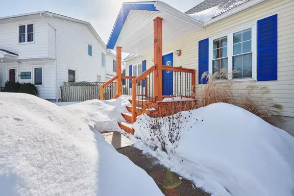 Carlington - Central Park, ON K1Z 7N8,92 Harrold PL