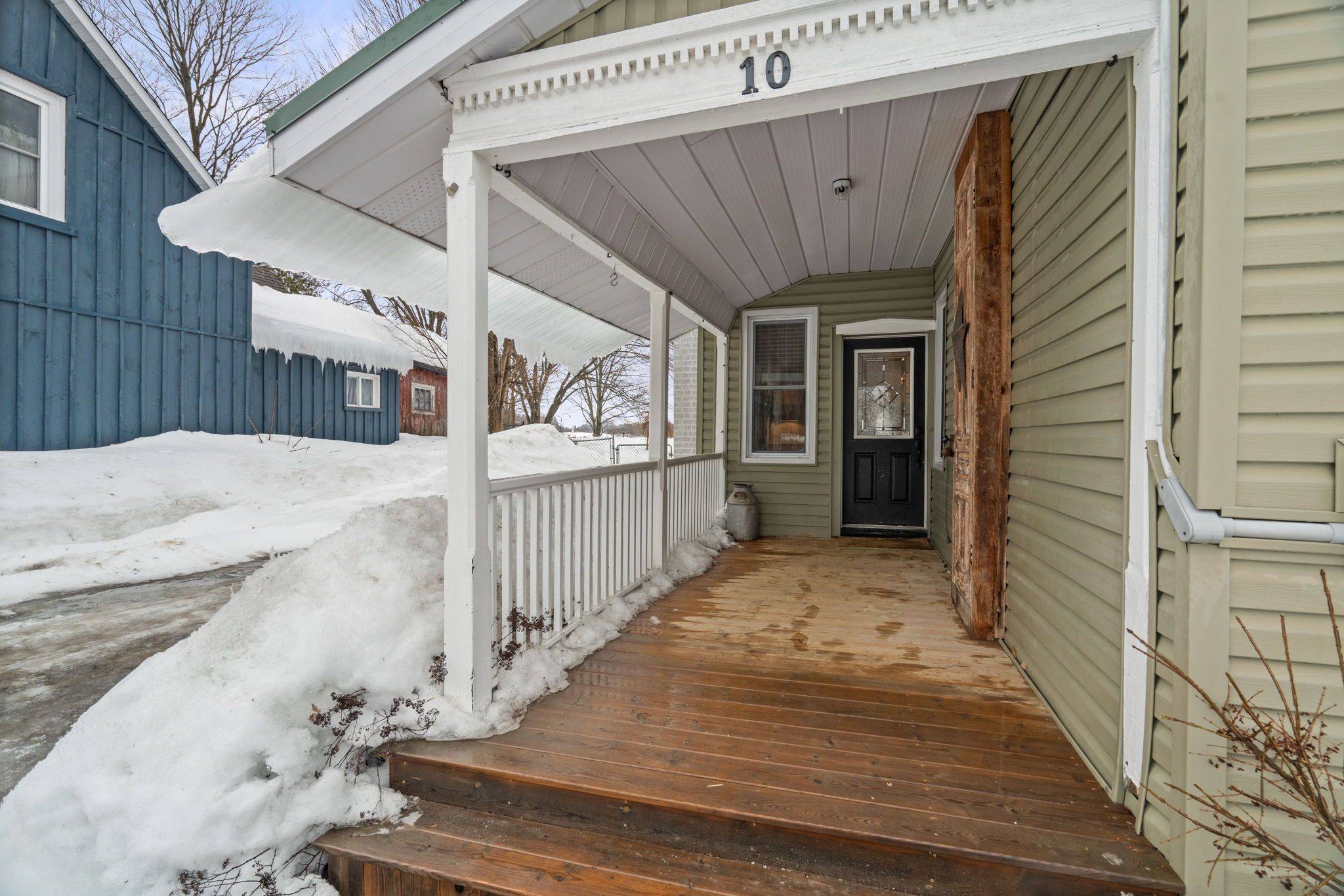 Springwater, ON L0L 1V0,10 Albert ST E