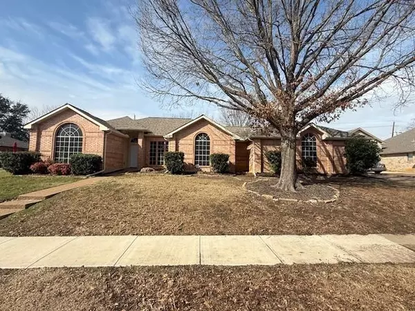 1544 Sarah Brooks Drive, Keller, TX 76248