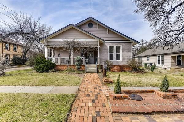 406 N Elm Street #Units A & B, Arlington, TX 76011