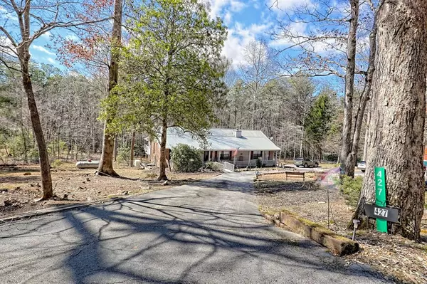 427 V Addington Road, Blairsville, GA 30512