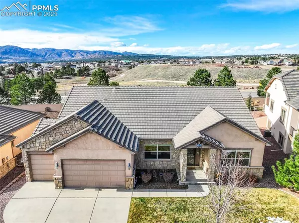 1520 Symphony HTS, Monument, CO 80132