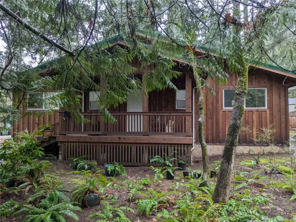 47 Captain Morgans Blvd, Protection Island, BC V9R 6R1