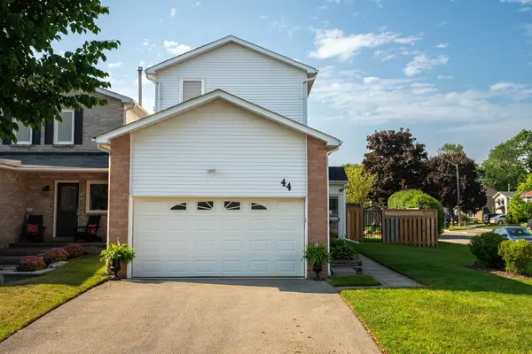 Clarington, ON L1E 1R1,44 Broadlands CRES