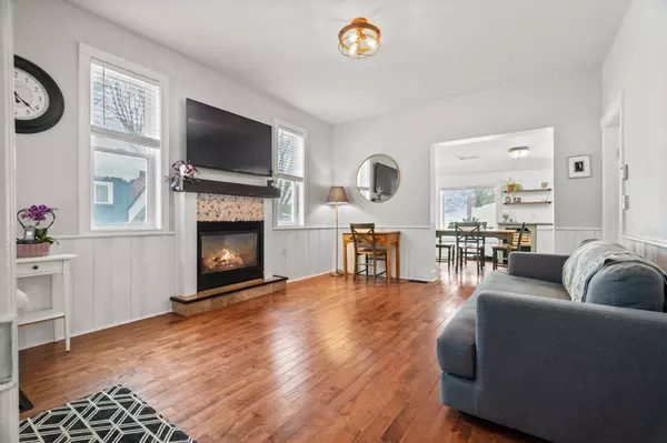 Springwater, ON L0L 1V0,10 Albert ST E