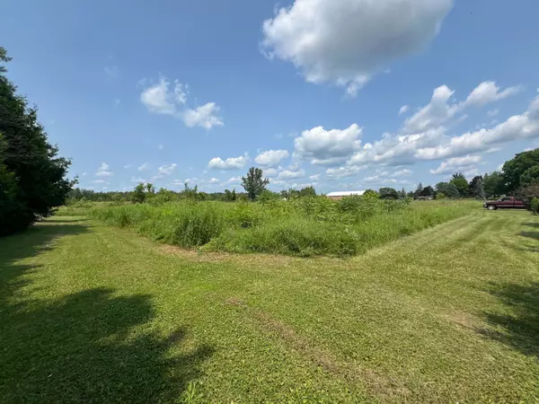 1784 7th Line, Smith-ennismore-lakefield, ON K9J 6X5