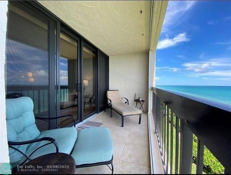 Jensen Beach, FL 34957,9940 S Ocean Dr  #607