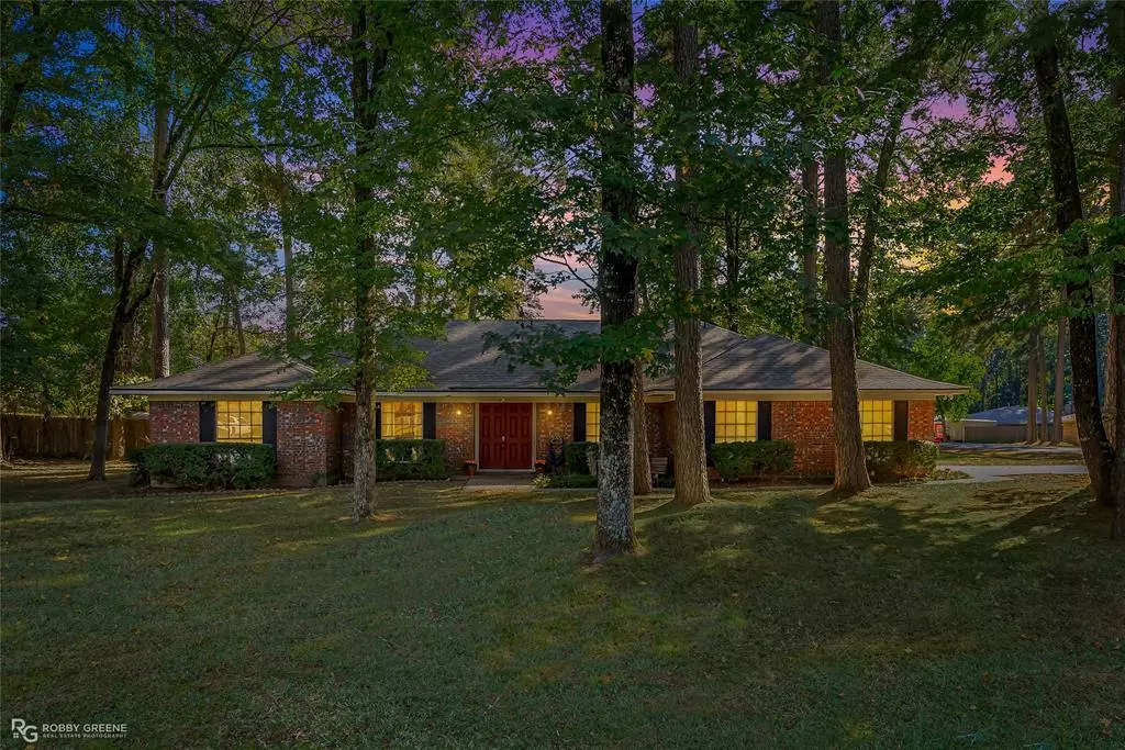 Haughton, LA 71037,8400 Dogwood Trail