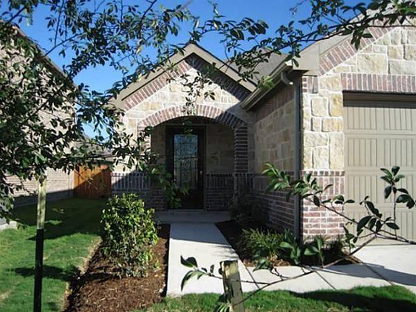 2860 Houston Wood Drive, Fort Worth, TX 76244