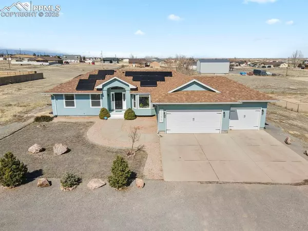 1153 E Kirkwood DR, Pueblo, CO 81007