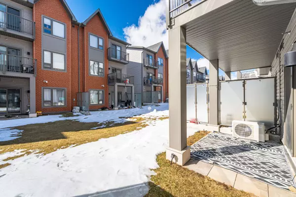 Pickering, ON L1X 0L2,2635 William Jackson DR #307