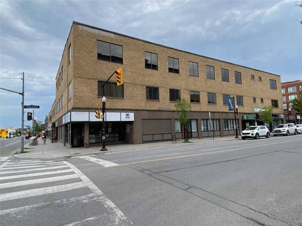 159 King ST N #210, Peterborough, ON K9J 2R8