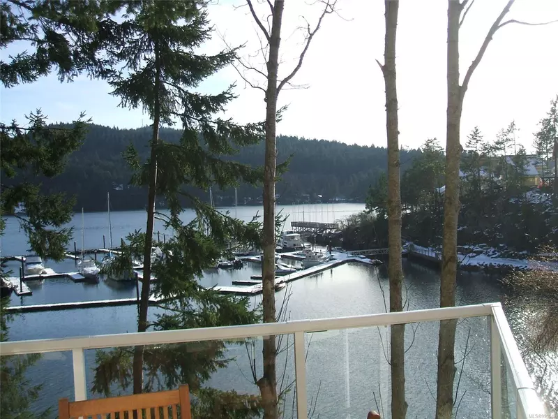 2315 Mackinnon Rd #26A, Pender Island, BC V0N 2M0