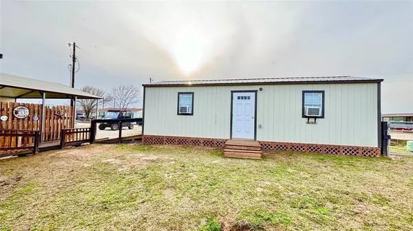 Quitman, TX 75783,824 Holiday Village Drive