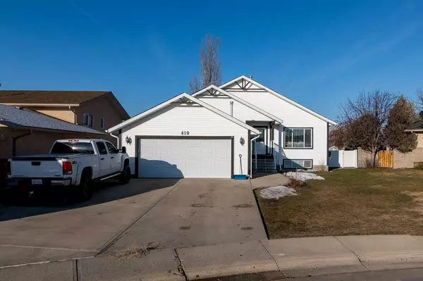 410 Stone PL SW, Redcliff, AB T0J2P2