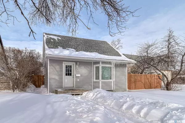 568 Athabasca STREET E, Moose Jaw, SK S6H 0M1