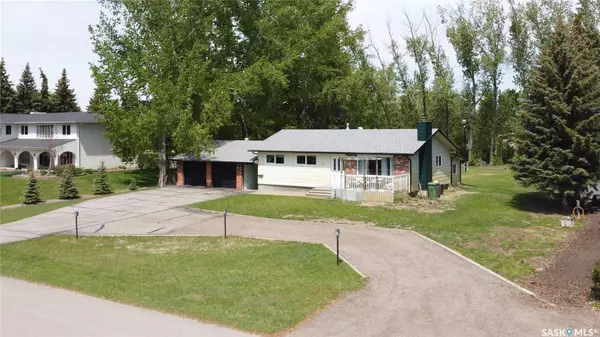 14 Kingsmere AVENUE, White City, SK S4L 5B1