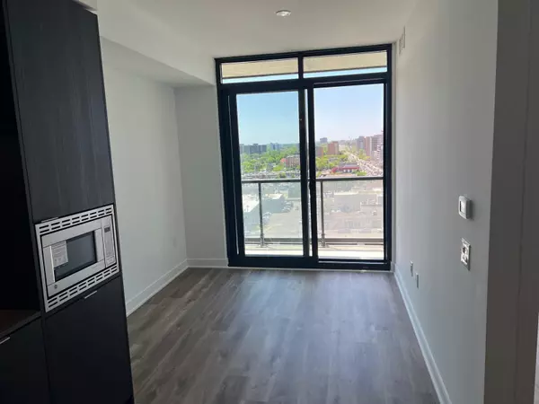 Mississauga, ON L5A 1W4,86 DUNDAS ST #1121