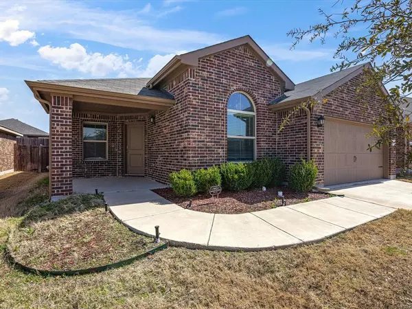 Fort Worth, TX 76108,2313 Sadlers Creek Lane