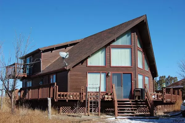 1833 10th  ST, Penrose, CO 81240