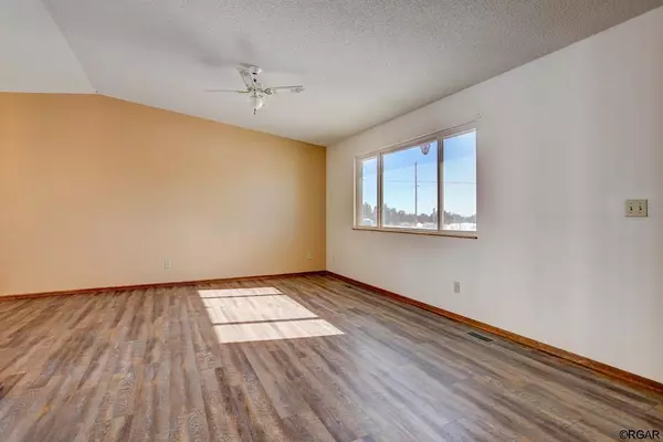 Penrose, CO 81240,687 6th  ST