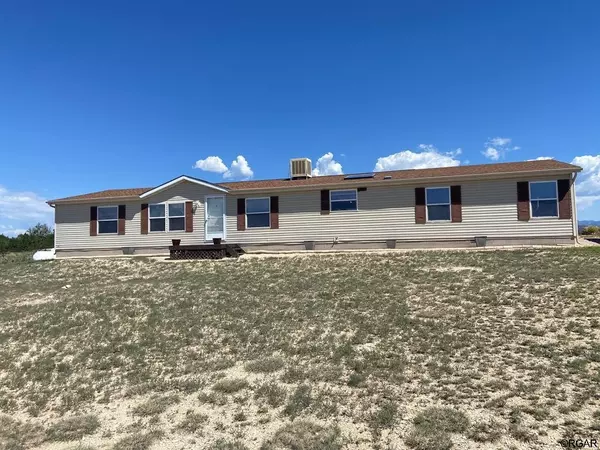 1059 N  ST, Penrose, CO 81240