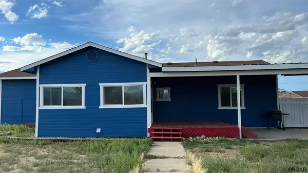 572 7th  ST, Penrose, CO 81240