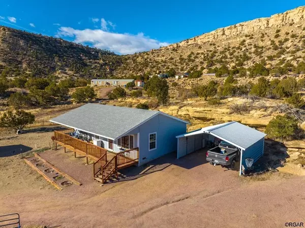 17 Bear Gulch  RD, Williamsburg, CO 81226