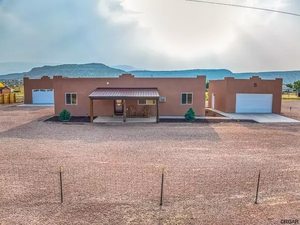 5 Capestrano  DR, Williamsburg, CO 81226