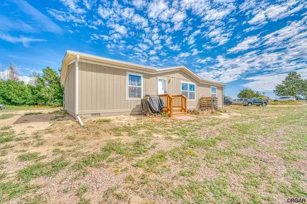 1403 M  ST, Penrose, CO 81240