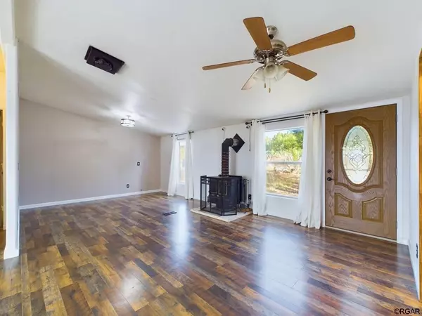 Penrose, CO 81240,485 Grazing Bit  TRL