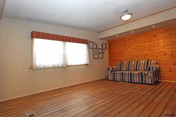 Penrose, CO 81240,321 J  ST