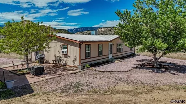 8 Luciana  LN, Williamsburg, CO 81226