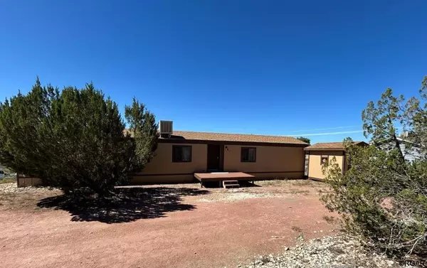 700 Virginia  CIR, Penrose, CO 81240